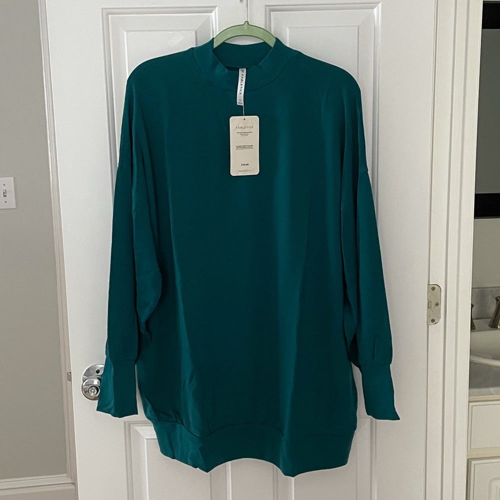 Oversized fabletics sweatshirt